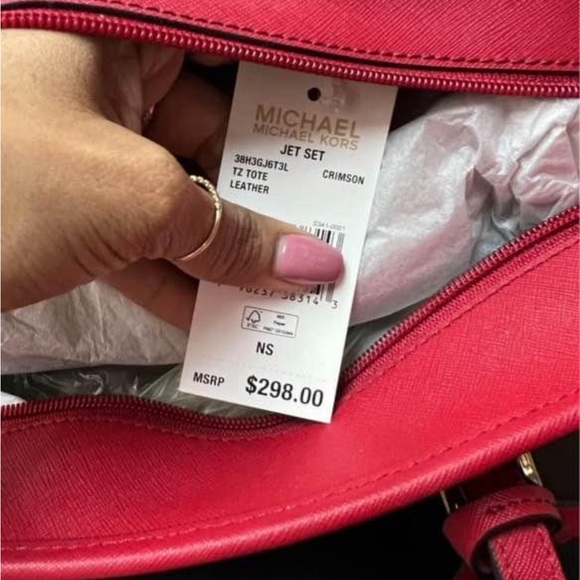 Michael Kors Jet Set Leather Tote Crimson Red - Picture 3 of 3
